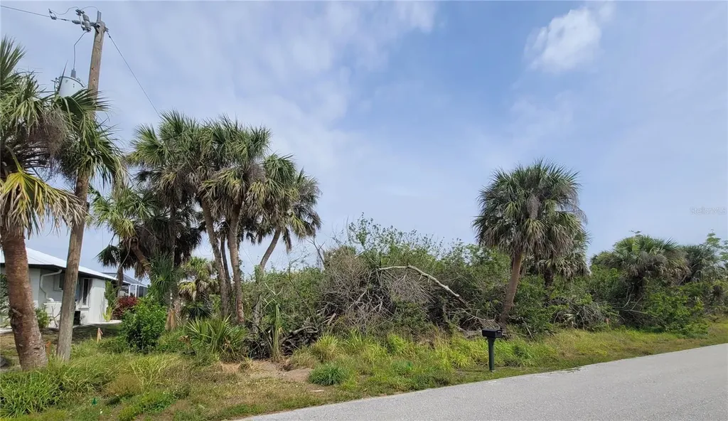 18562 Ashcroft Circle Port Charlotte FL 33948