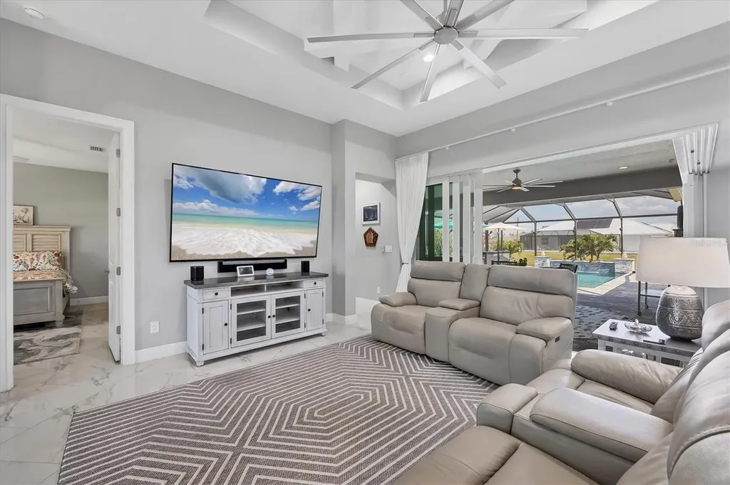226 W Pine Valley Lane Rotonda West FL 33947