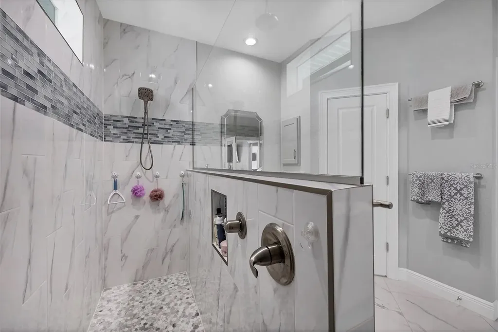 226 W Pine Valley Lane Rotonda West FL 33947