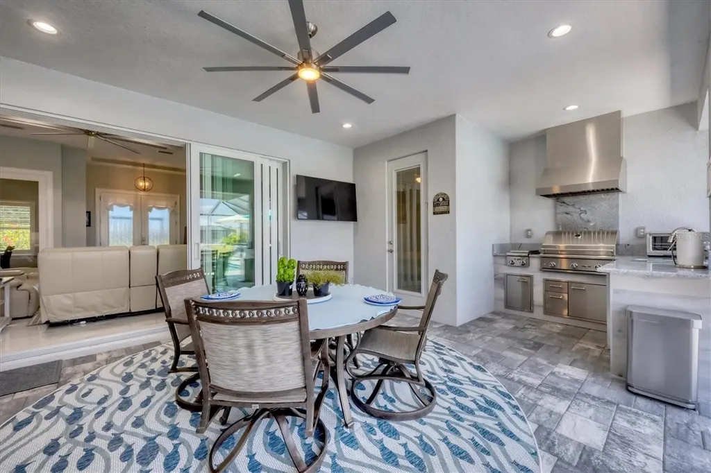 226 W Pine Valley Lane Rotonda West FL 33947