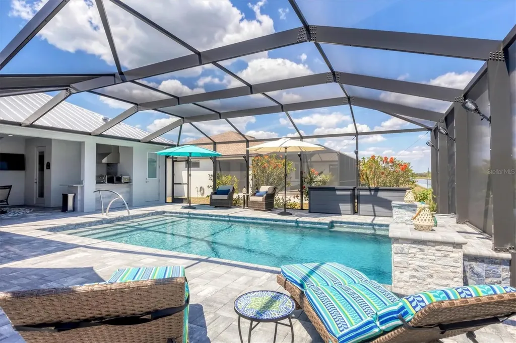 226 W Pine Valley Lane Rotonda West FL 33947