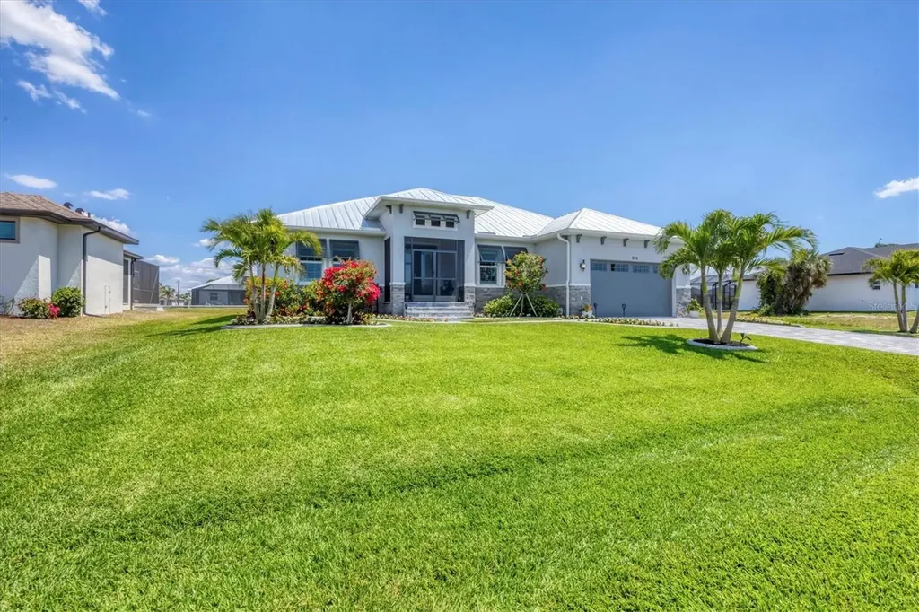 226 W Pine Valley Lane Rotonda West FL 33947
