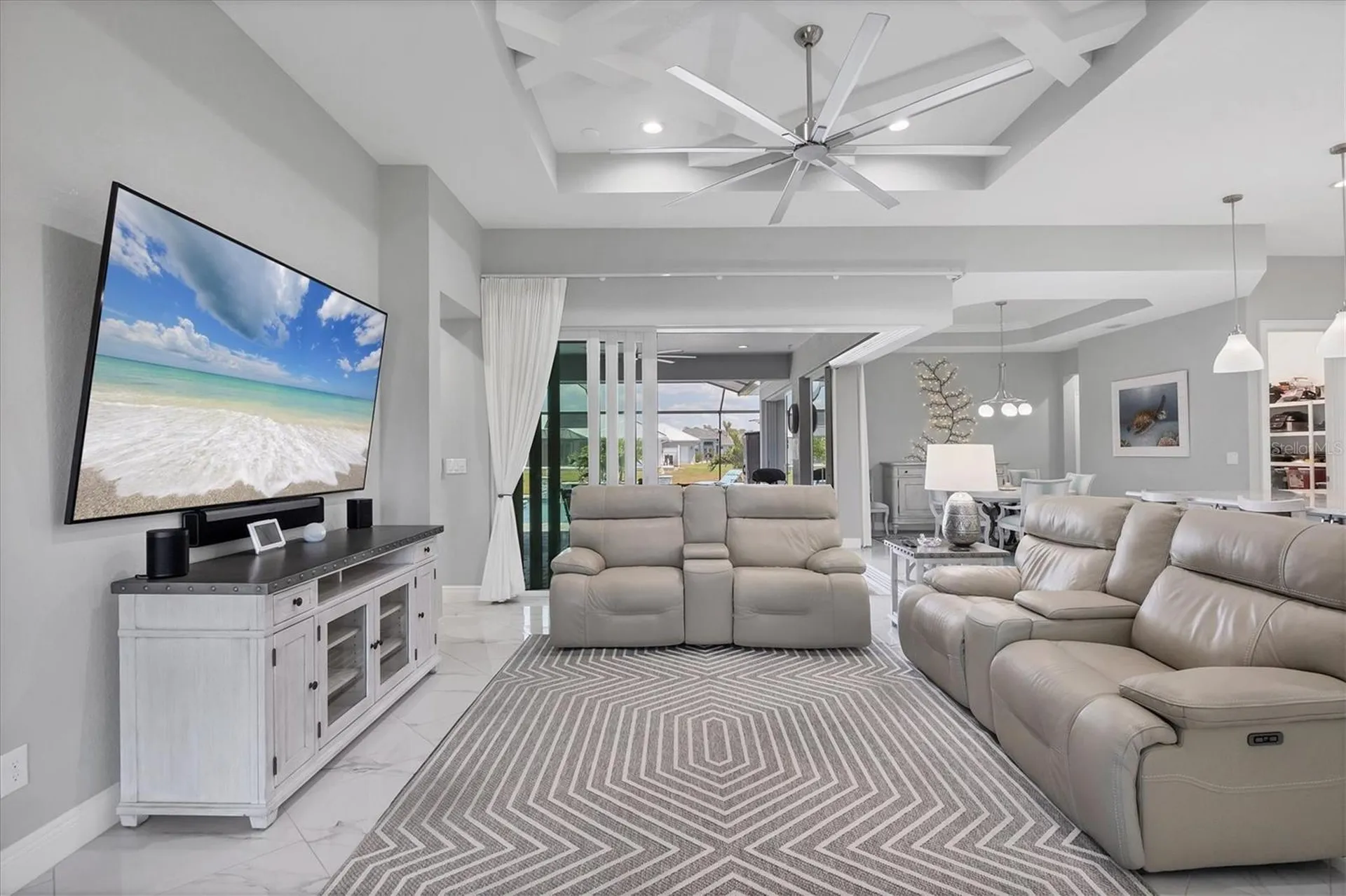 226 W Pine Valley Lane Rotonda West FL 33947