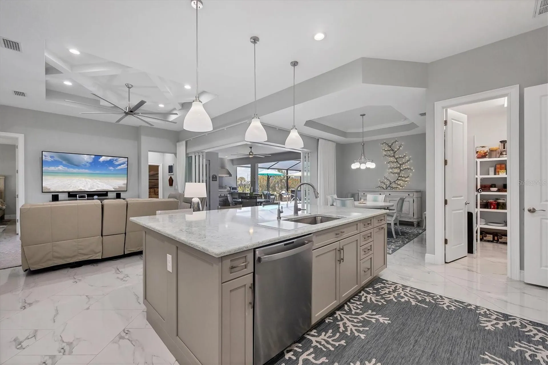 226 W Pine Valley Lane Rotonda West FL 33947