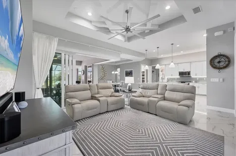 226 W Pine Valley Lane Rotonda West FL 33947