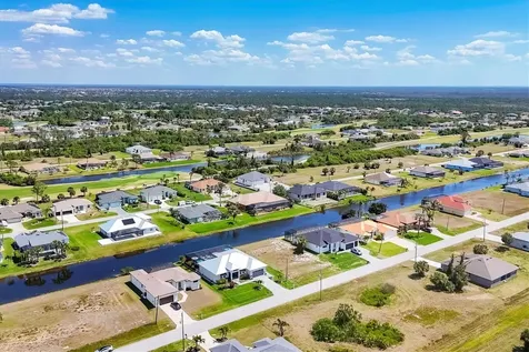 226 W Pine Valley Lane Rotonda West FL 33947