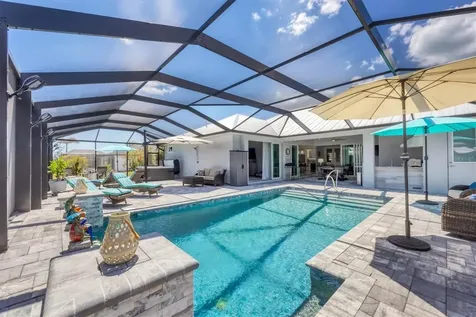226 W Pine Valley Lane Rotonda West FL 33947