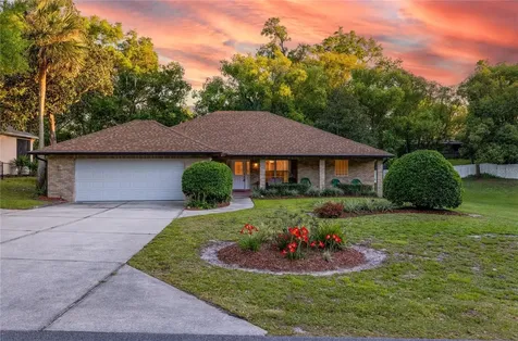 232 Westchester Drive Deland FL 32724