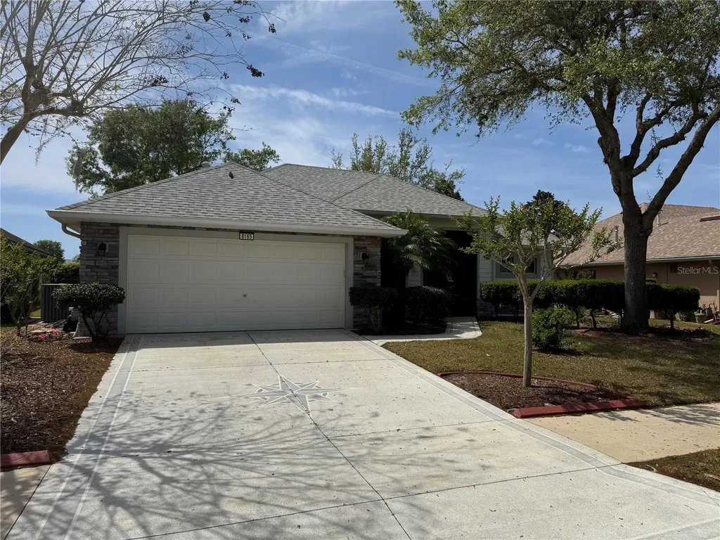 8165 Bridgeport Bay Circle Mount Dora FL 32757