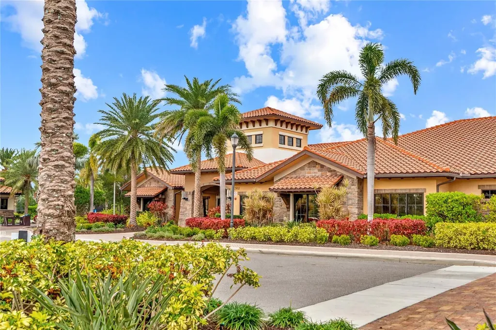 13823 Messina Loop Bradenton FL 34211