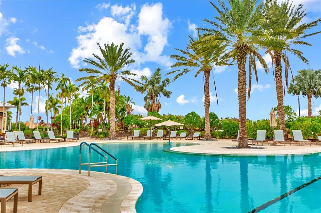 13823 Messina Loop Bradenton FL 34211