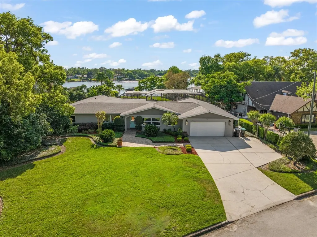 2922 Carmia Drive Orlando FL 32806