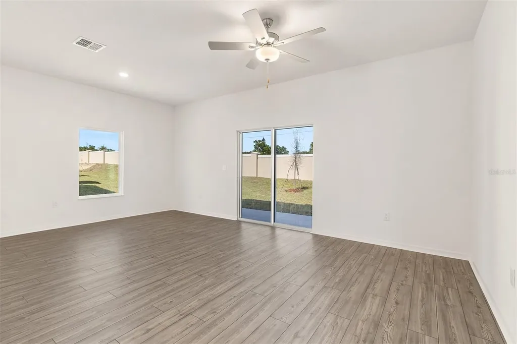 1787 White Elephant Loop Winter Haven FL 33884