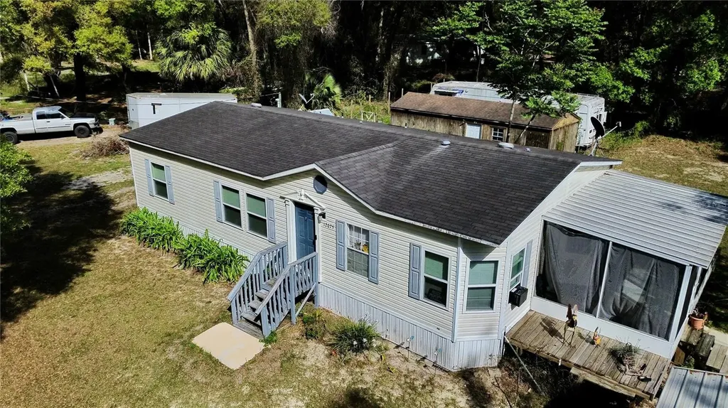 12075 SE 139th Avenue Ocklawaha FL 32179