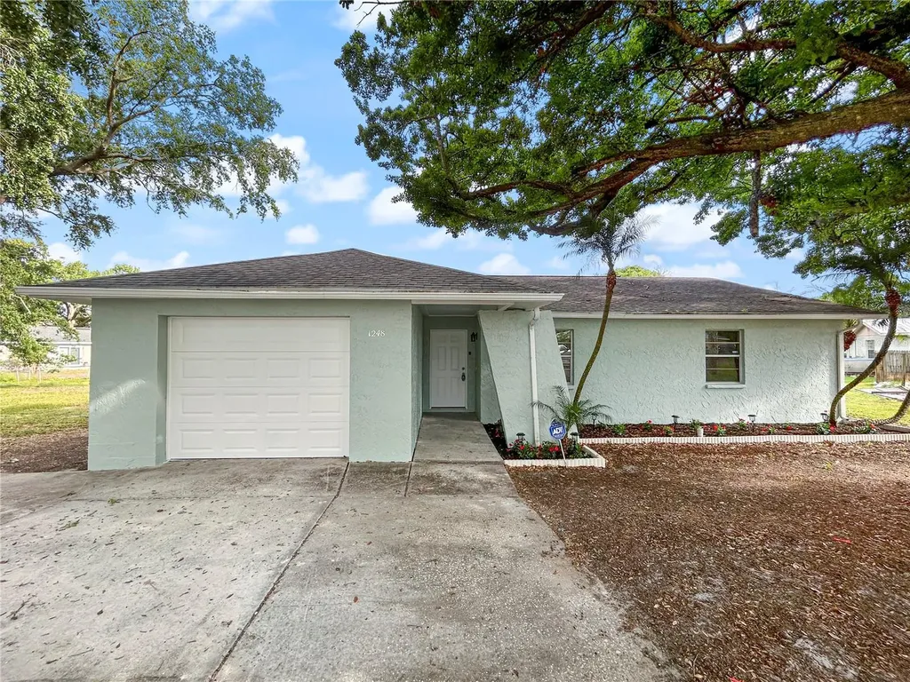 1248 Honeytree Lane W Lakeland FL 33801