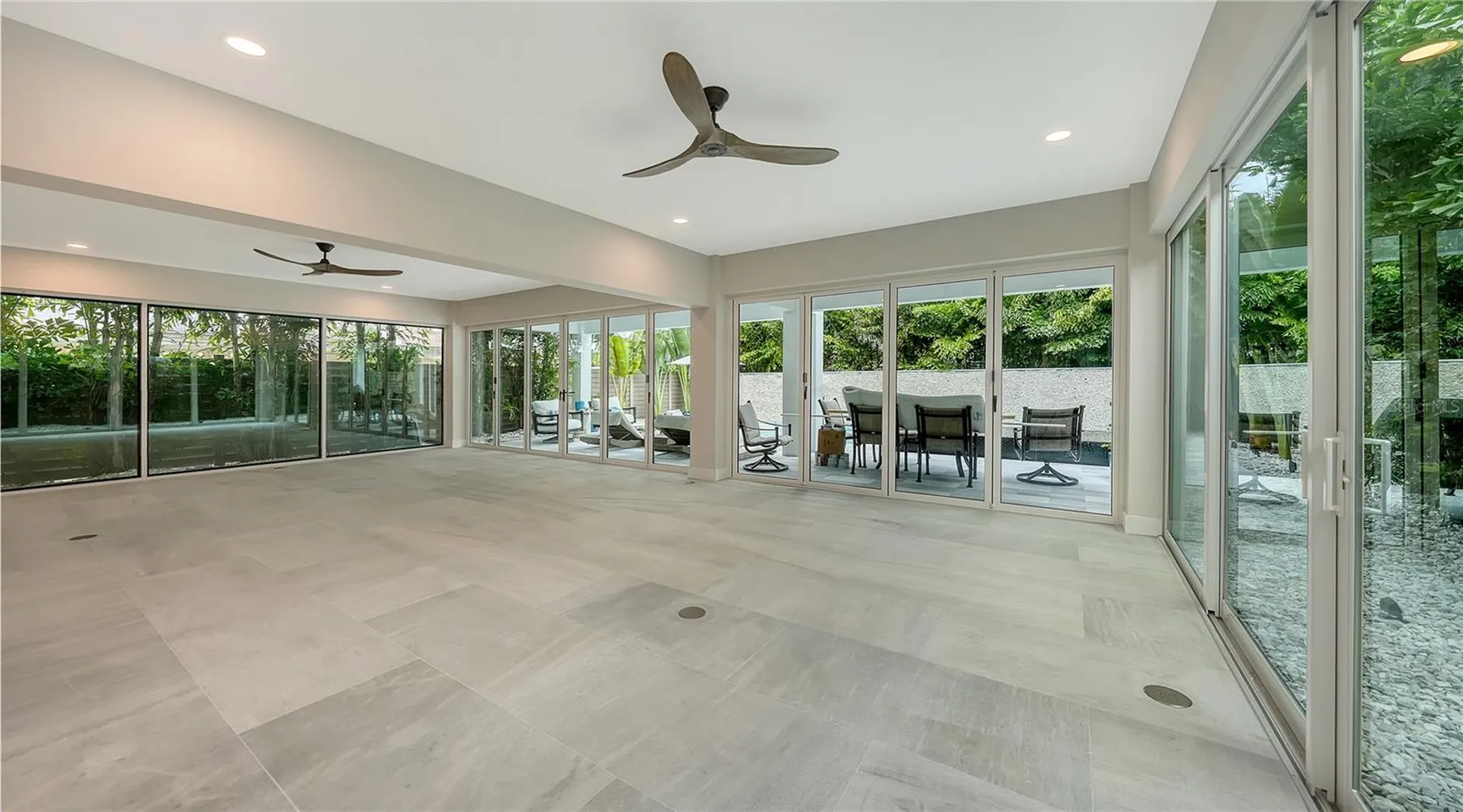 5930 Briarwood Avenue Sarasota FL 34231