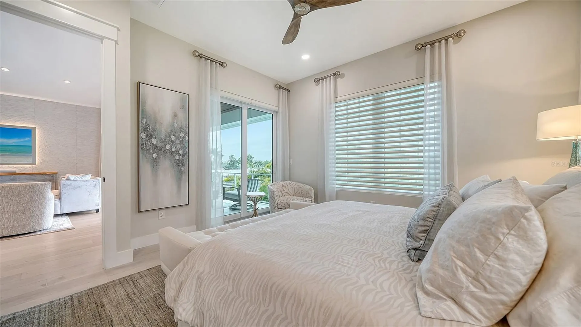 5930 Briarwood Avenue Sarasota FL 34231