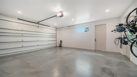 5930 Briarwood Avenue Sarasota FL 34231