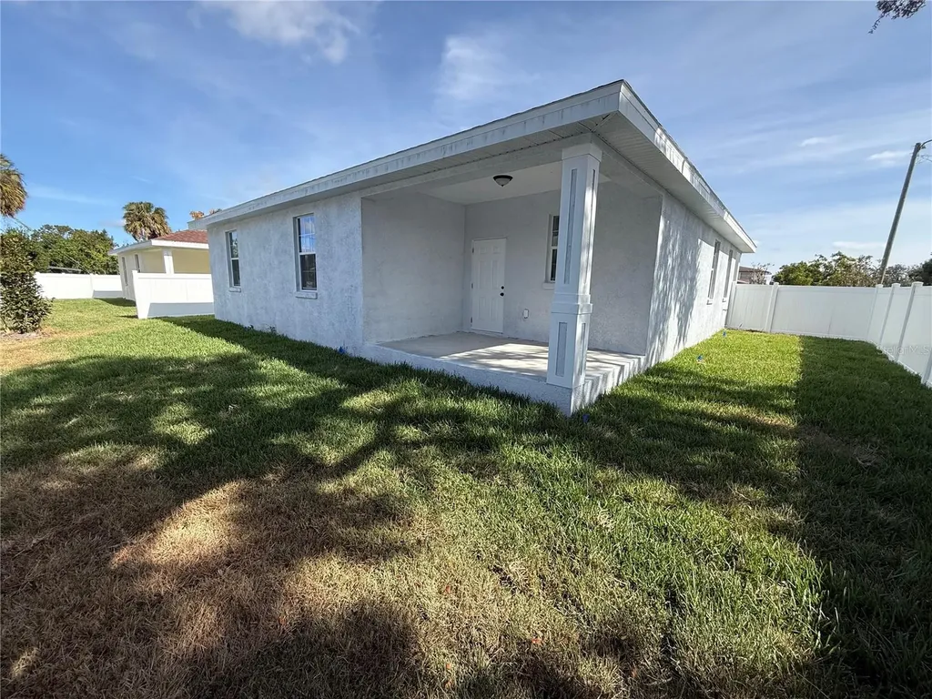 4205 57th Avenue N St Petersburg FL 33714