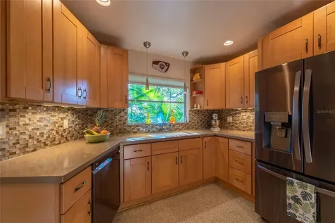 5670 11th Street S St Petersburg FL 33705