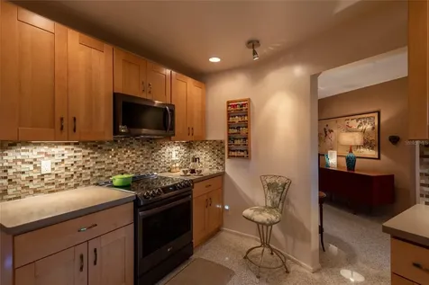 5670 11th Street S St Petersburg FL 33705