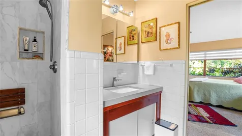 5670 11th Street S St Petersburg FL 33705