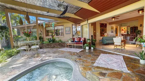 5670 11th Street S St Petersburg FL 33705