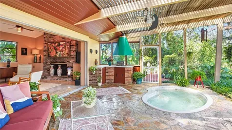 5670 11th Street S St Petersburg FL 33705