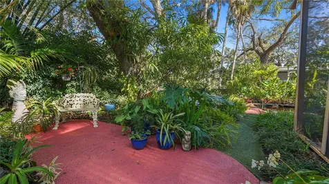5670 11th Street S St Petersburg FL 33705
