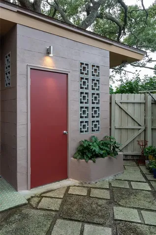 5670 11th Street S St Petersburg FL 33705