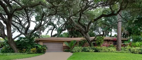 5670 11th Street S St Petersburg FL 33705