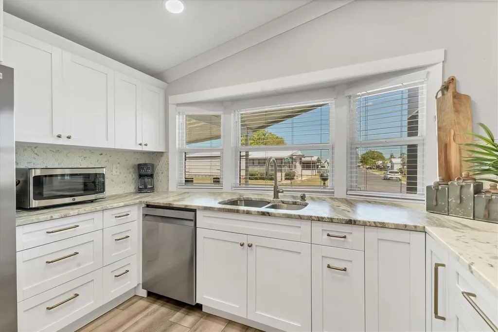 5707 45th Street E Bradenton FL 34203