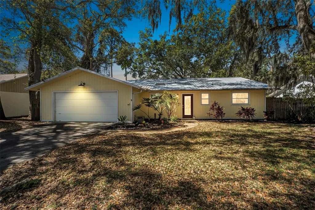 1432 Mollie Road Daytona Beach FL 32114
