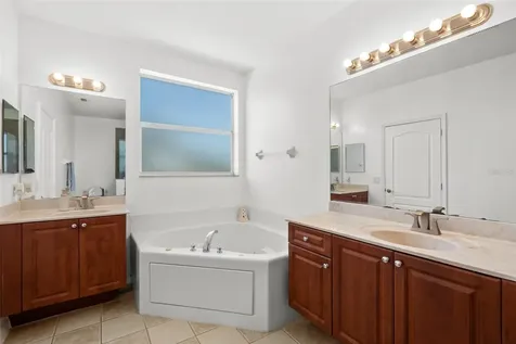 2691 Sunset Lake Drive Cape Coral FL 33909