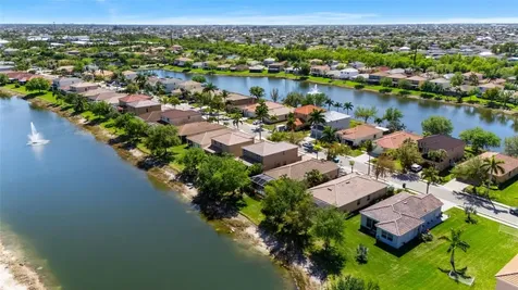 2691 Sunset Lake Drive Cape Coral FL 33909