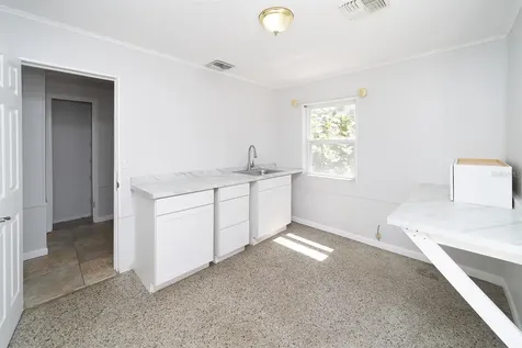 6712 W Clifton Street Tampa FL 33634
