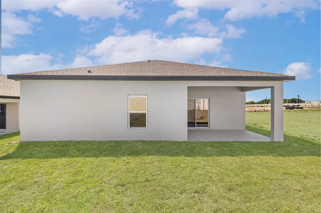 1802 White Elephant Loop Winter Haven FL 33884