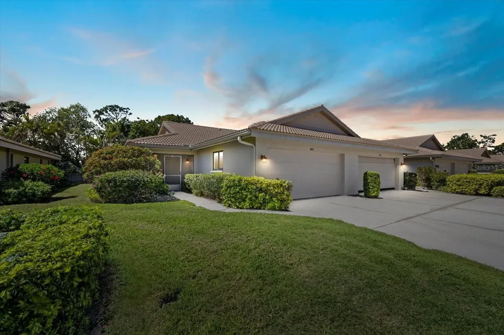 7205 Wood Creek Drive Sarasota FL 34231