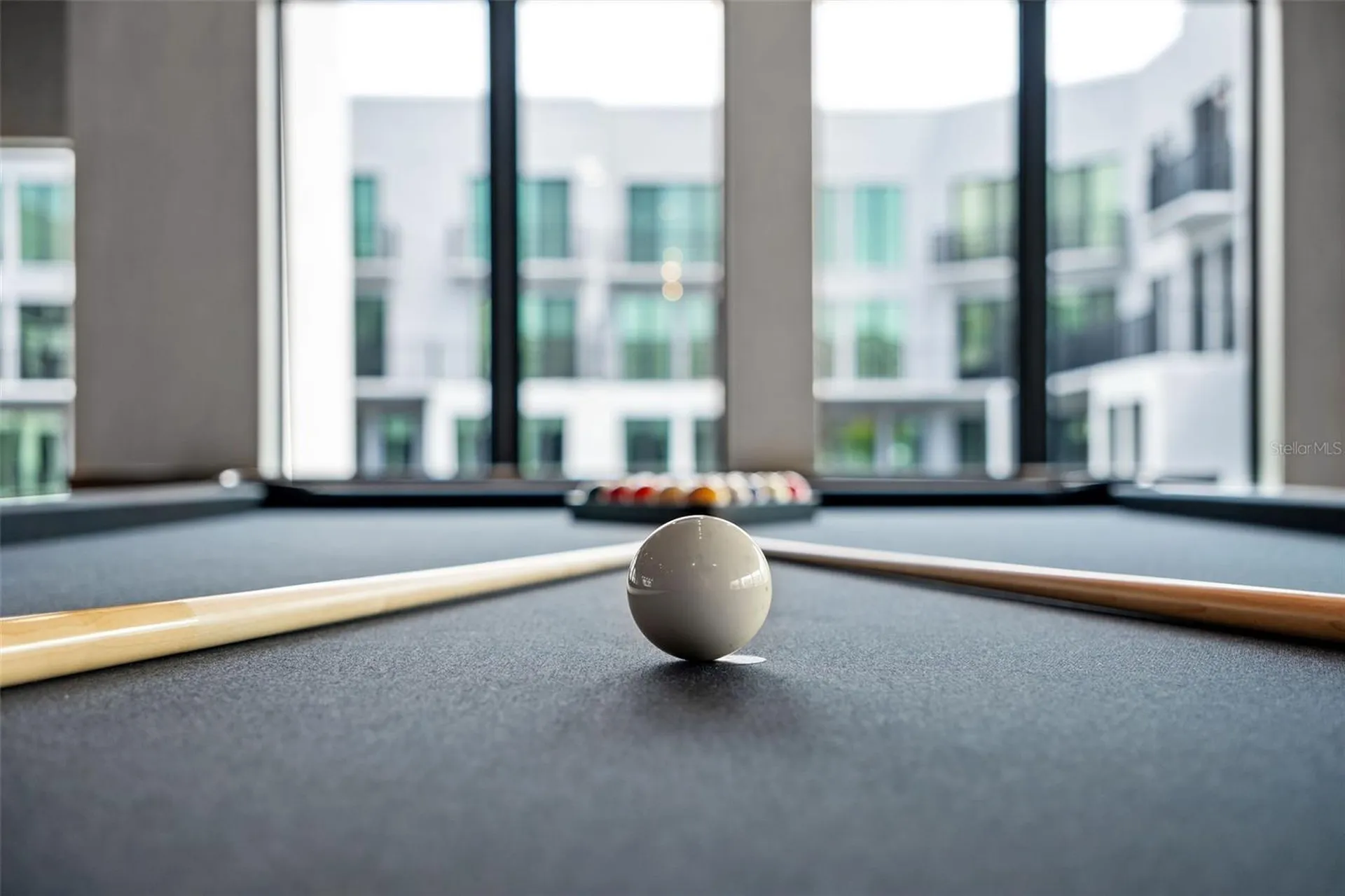 1991 Main Street Sarasota FL 34236