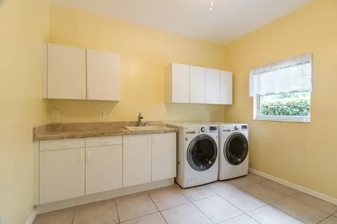 5620 NW 45th Lane Gainesville FL 32606