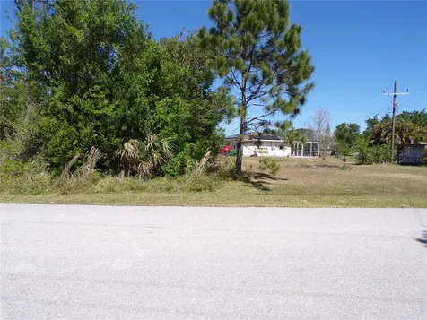 4704 Fairway Drive N Punta Gorda FL 33982