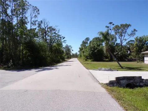 11383 10th Avenue Punta Gorda FL 33955