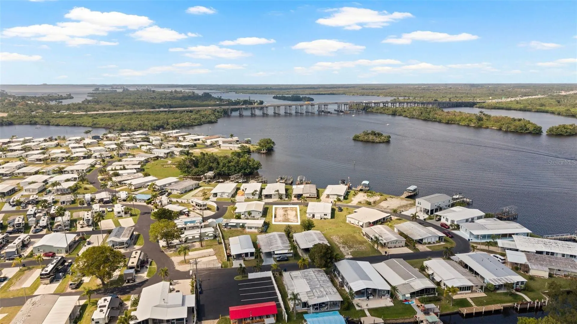 362 Shoreland Drive Fort Myers FL 33905