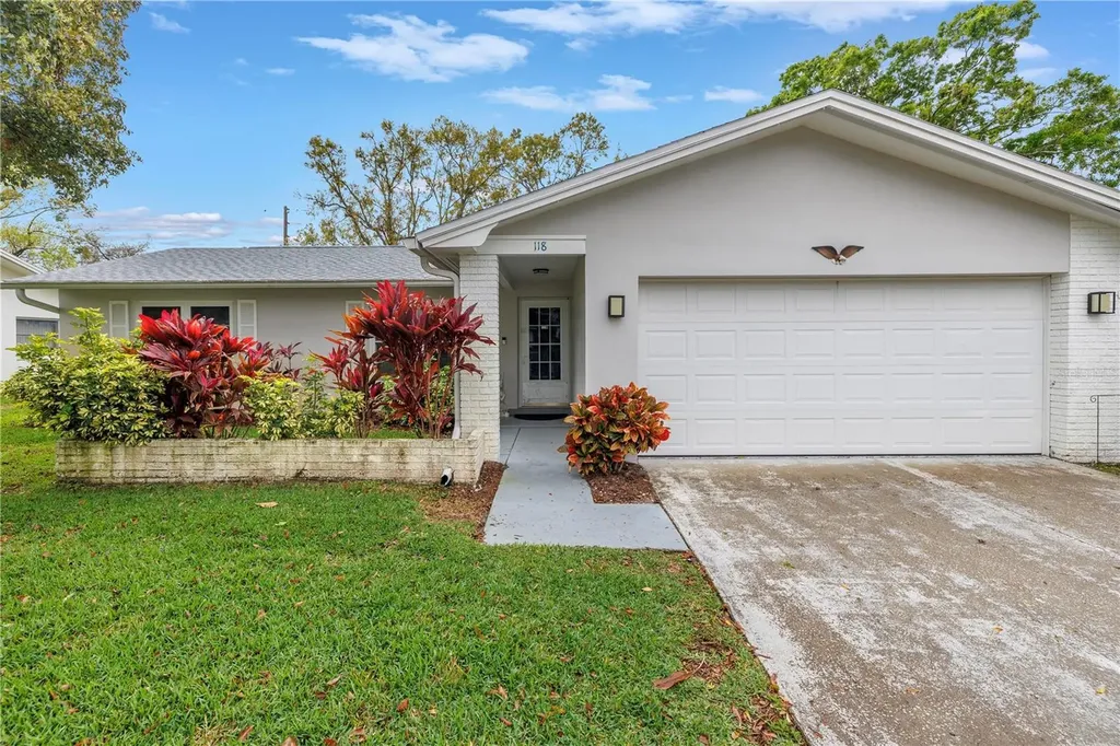 118 Stafford Drive Palm Harbor FL 34684