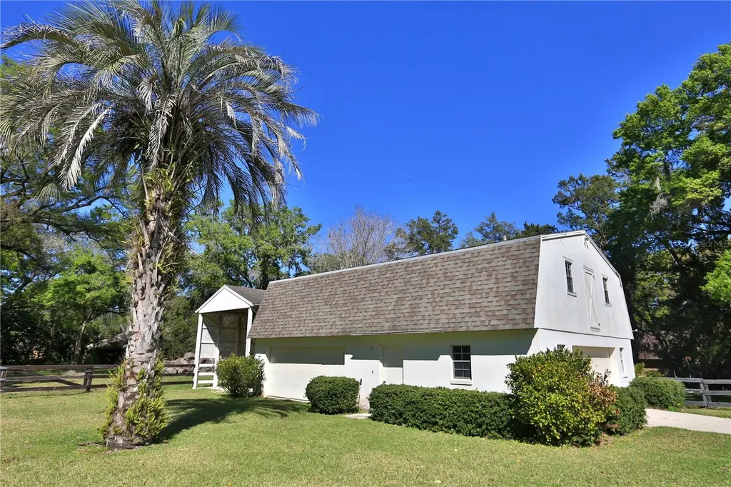 2881 SE 41st Place Ocala FL 34480