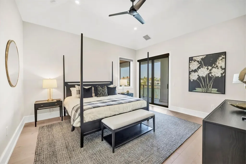 1333 Vista Drive Sarasota FL 34239