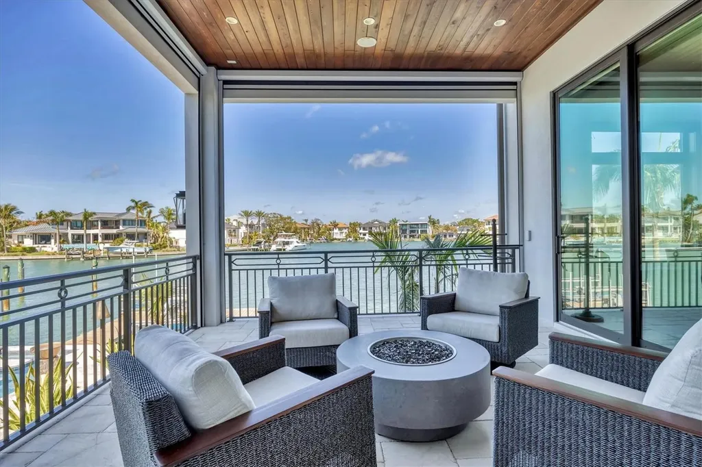1333 Vista Drive Sarasota FL 34239