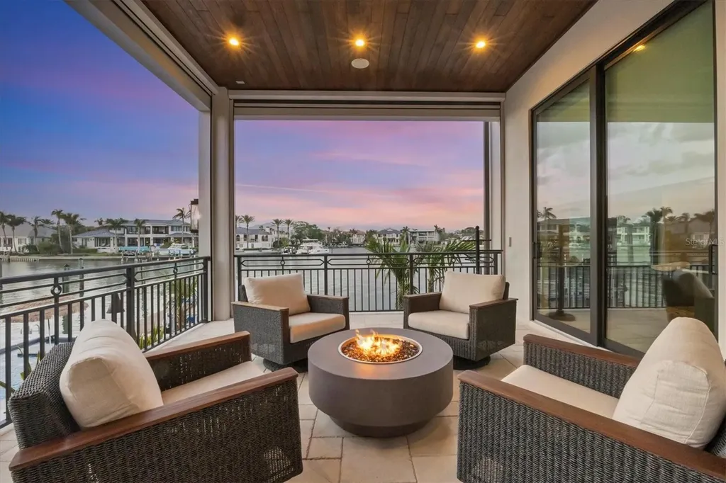1333 Vista Drive Sarasota FL 34239