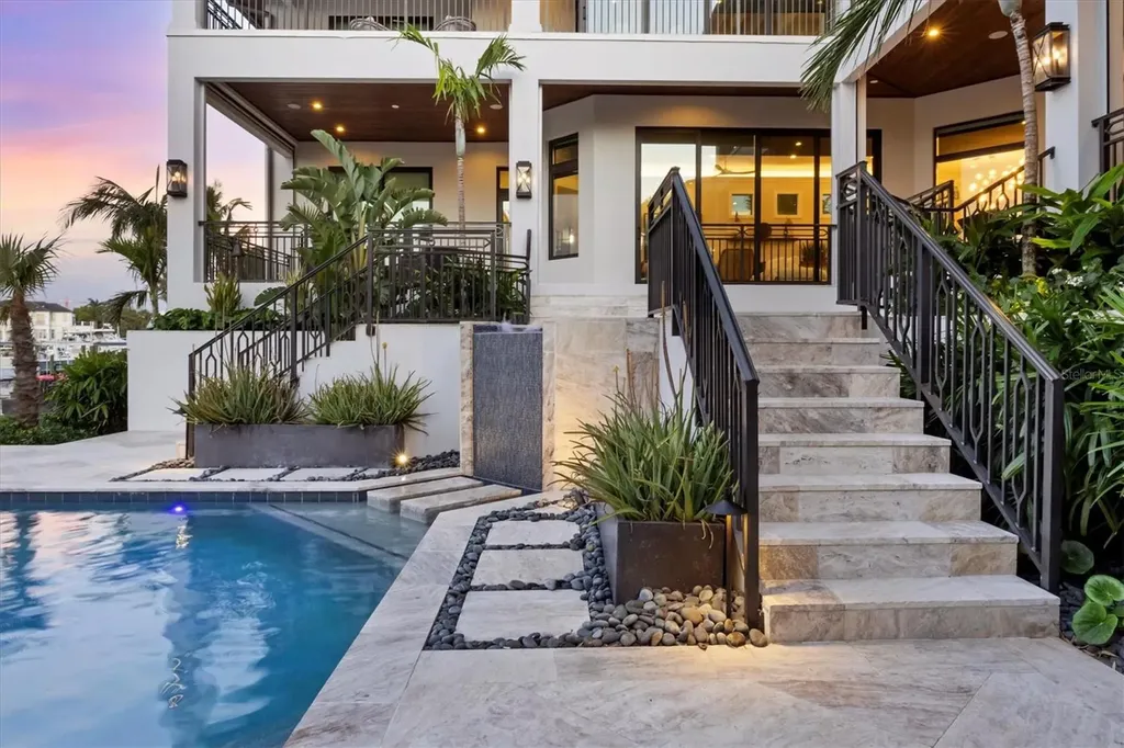 1333 Vista Drive Sarasota FL 34239