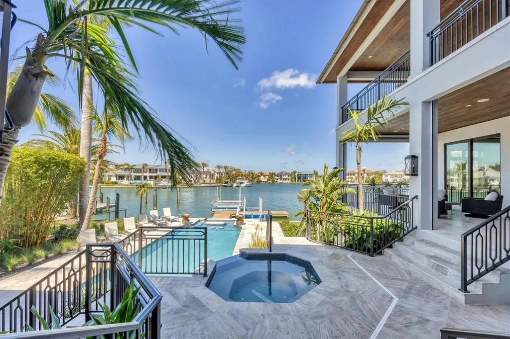 1333 Vista Drive Sarasota FL 34239